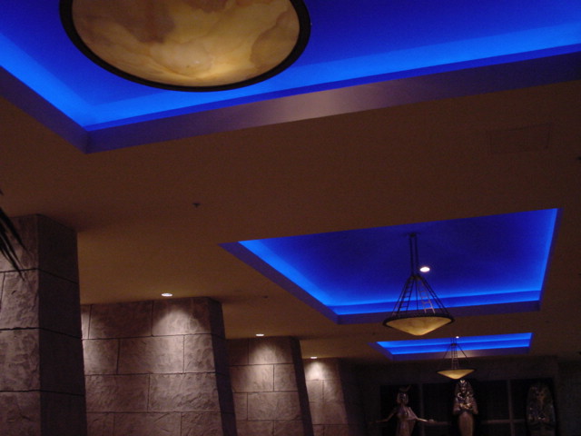 Las Vegas Neon | LED cove - The Lighting Group